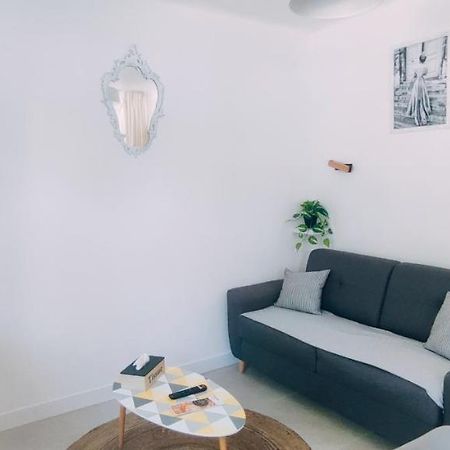 Le Studio Des Tours - Parking Apartment Arles Ngoại thất bức ảnh