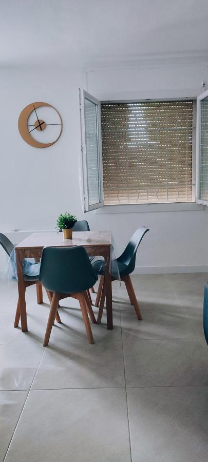 Le Studio Des Tours - Parking Apartment Arles Ngoại thất bức ảnh