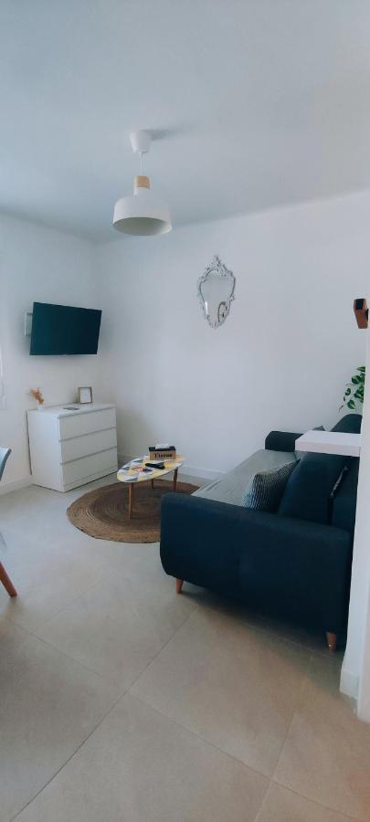 Le Studio Des Tours - Parking Apartment Arles Ngoại thất bức ảnh